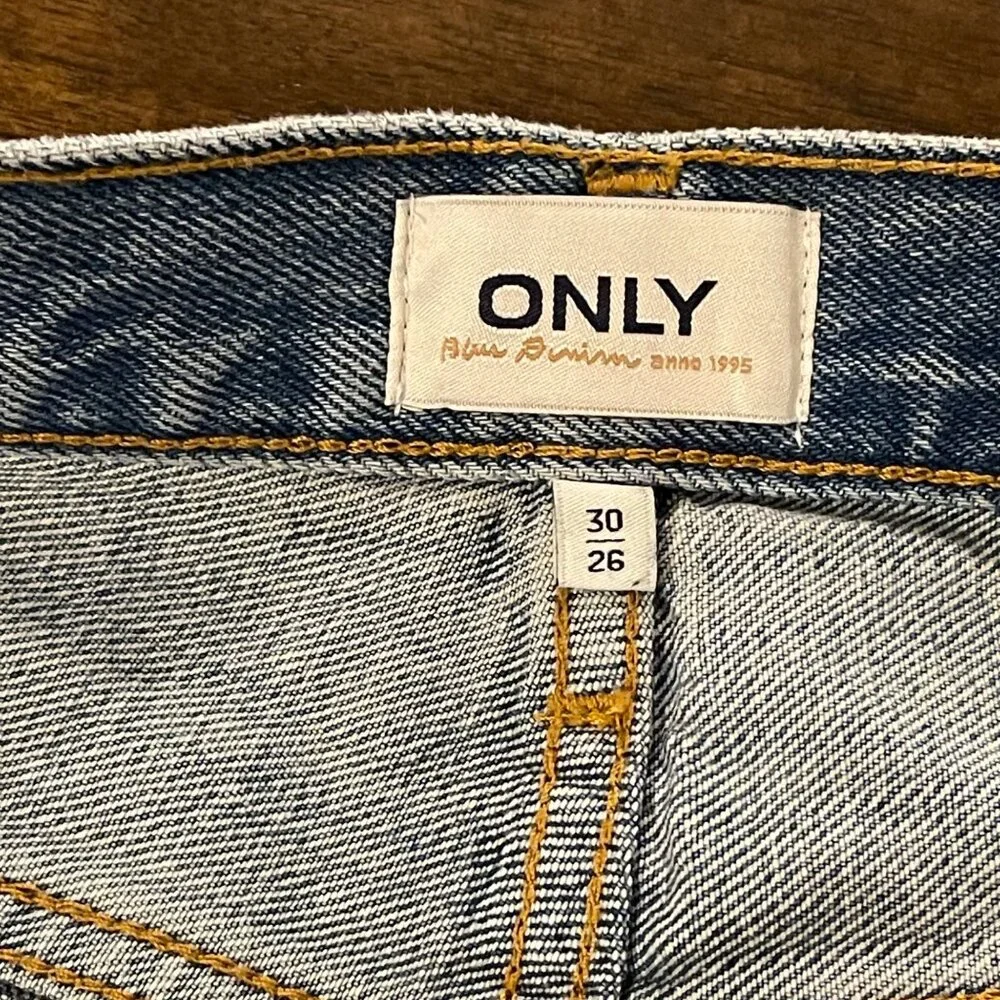 NWT Only Fine Hi Rise Straight Leg Crop Denim Size W30 L26